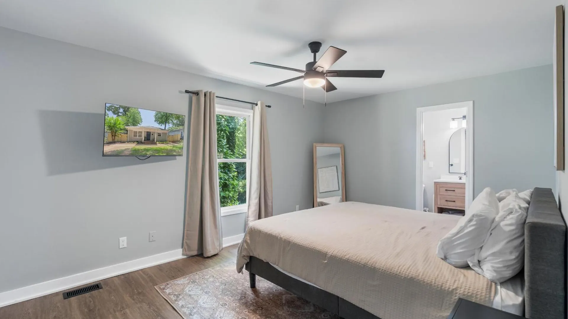 Comfortable 4 Bedroom House Minutes From Uptown שרלוט ארצות הברית