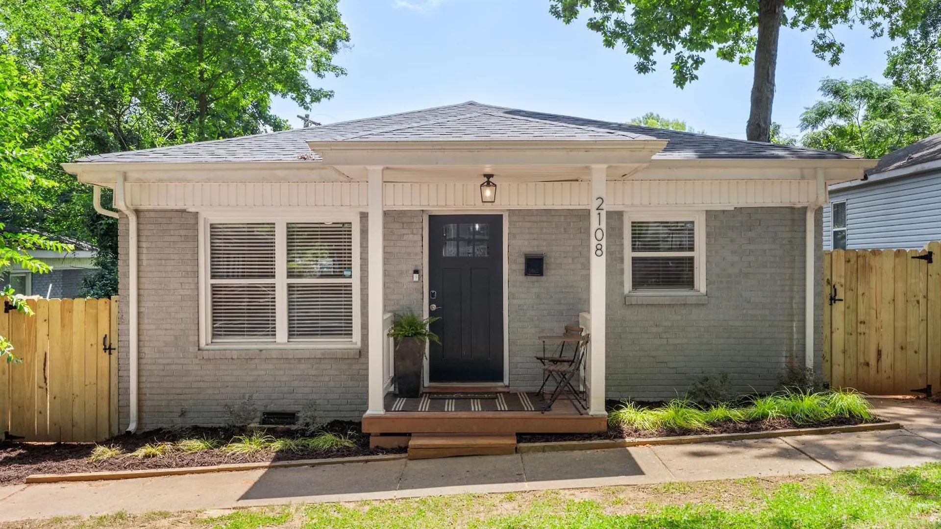 Comfortable 4 Bedroom House Minutes From Uptown שרלוט